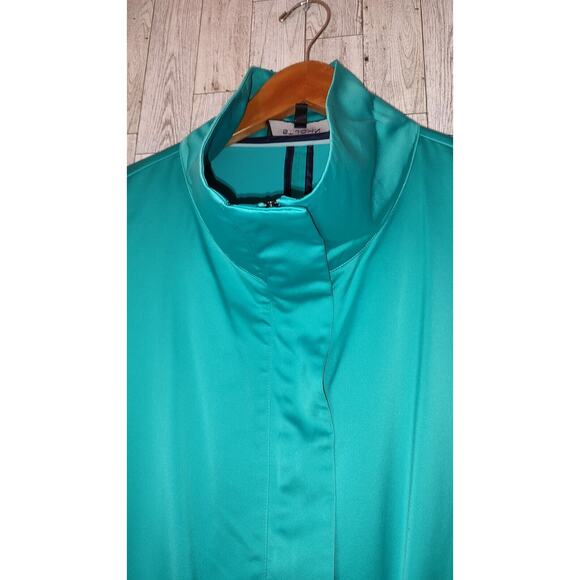 St. John Woman Teal Green Windbreaker Size L Zipper Snaps Pockets FLAW SNAGS - Picture 4 of 16